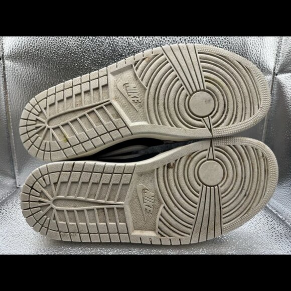 RARE 🚀‎ Size 9.5 - Women Jordan 1 Low Retro OG Black Cement - CZ0775-001 - Picture 7 of 10